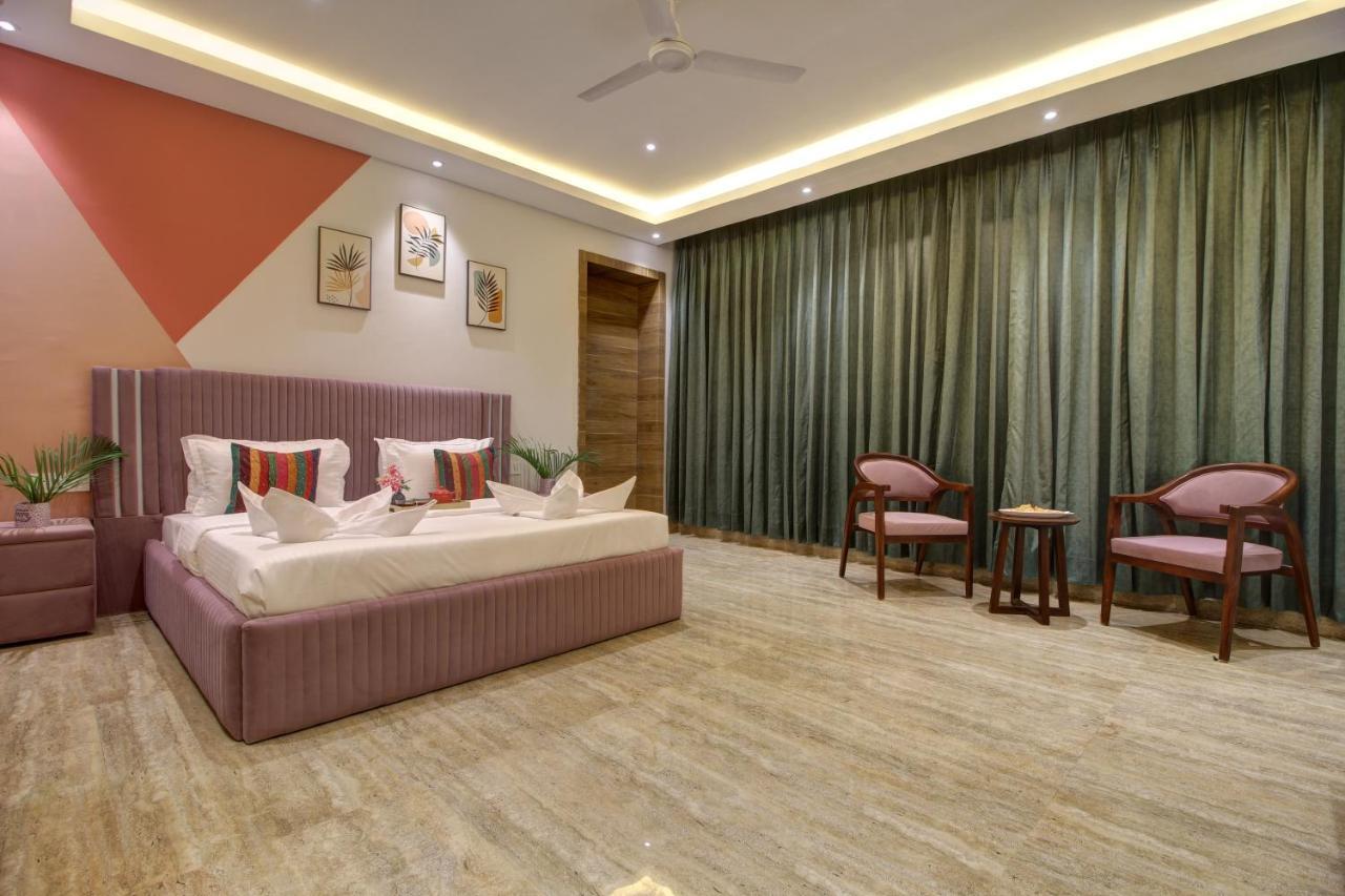 Euphoria Luxury Villa - 5Bhk - Private Pool - Jacuzzi, Baga Exteriör bild