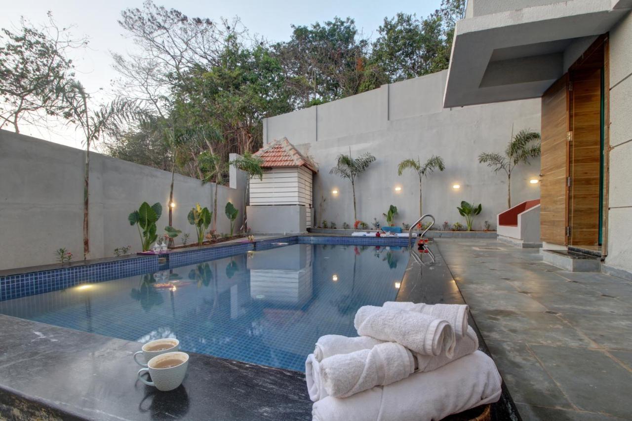 Euphoria Luxury Villa - 5Bhk - Private Pool - Jacuzzi, Baga Exteriör bild