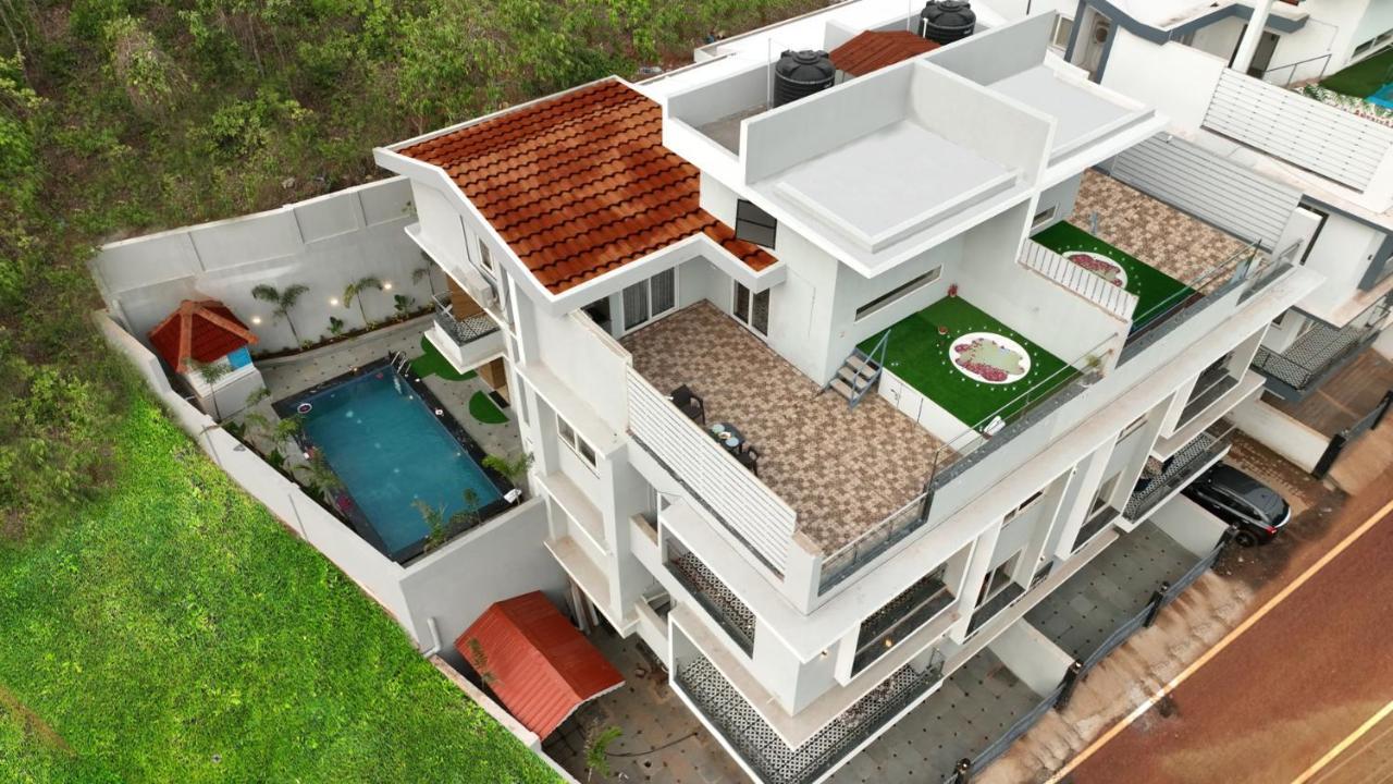 Euphoria Luxury Villa - 5Bhk - Private Pool - Jacuzzi, Baga Exteriör bild